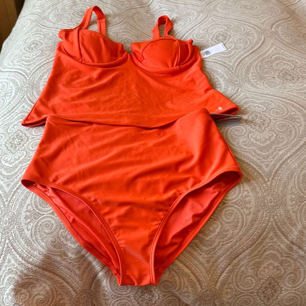 Old Navy Sunset Orange 2 piece Tankini NWT